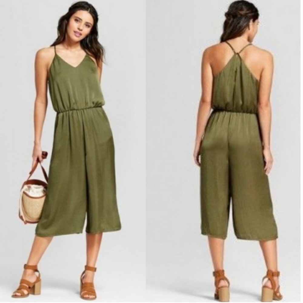 Xhilaration Satin Green Jumpsuit Size M